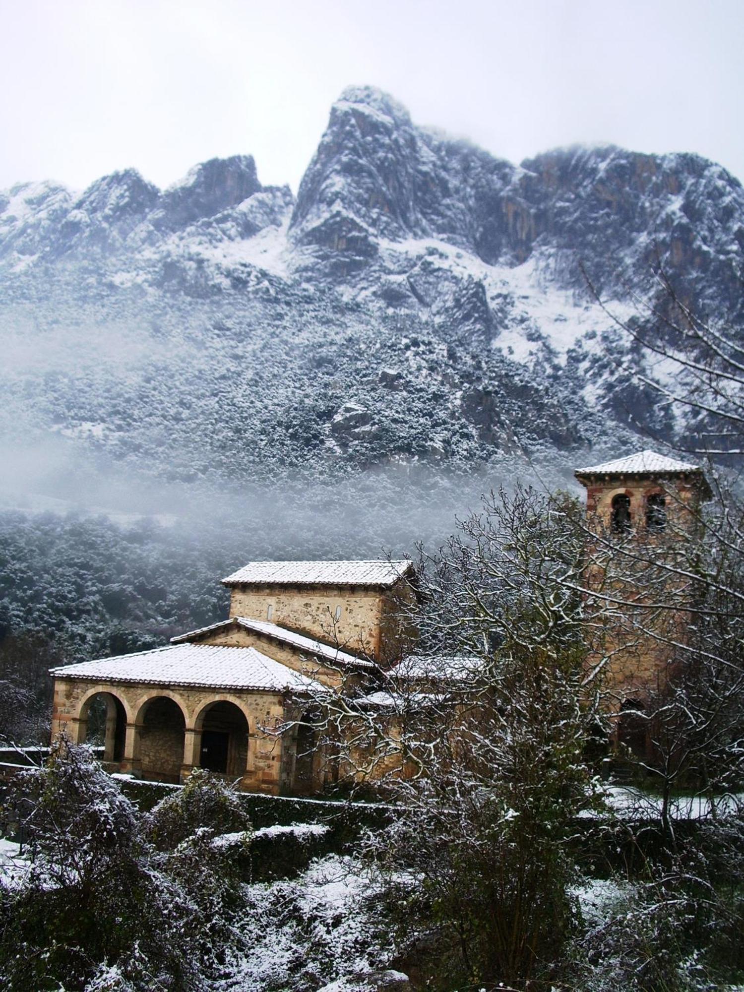 Hosteria Picos De Europa Potes Ngoại thất bức ảnh